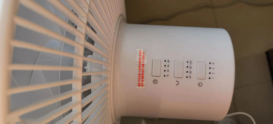 Ventilador de refrigeración comercial de tres velocidades de viento Ventilador de pedestal Ventilador de soporte